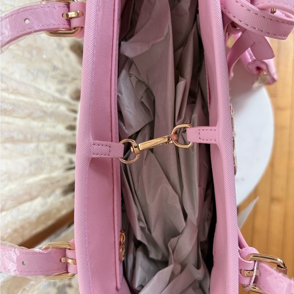 Valentino Orlandi Pink Saffiano Tote Bag
NWT Gold Hardware + Pouch - Picture 5 of 5